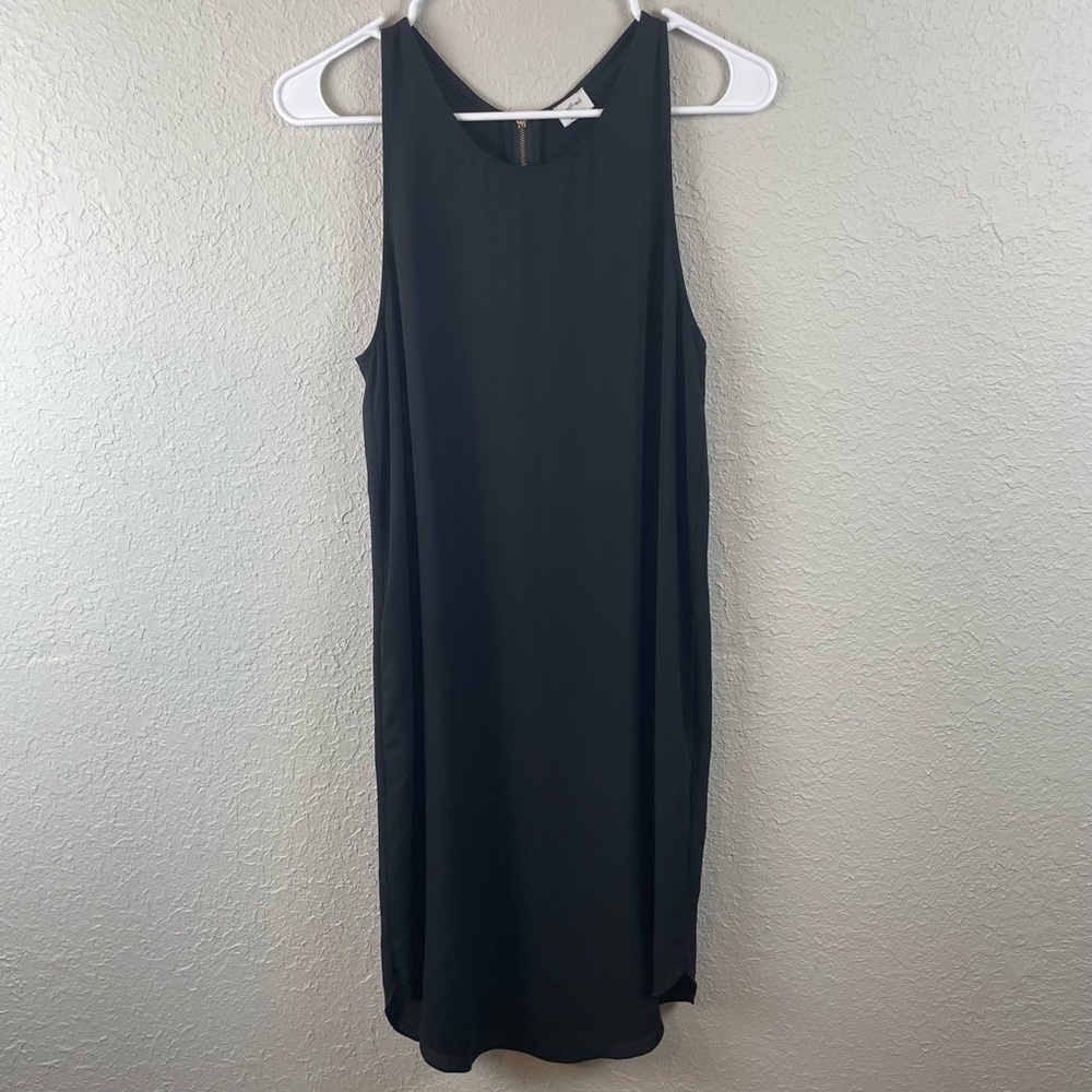 ARITZIA Wilfred Flowy Black Dress
